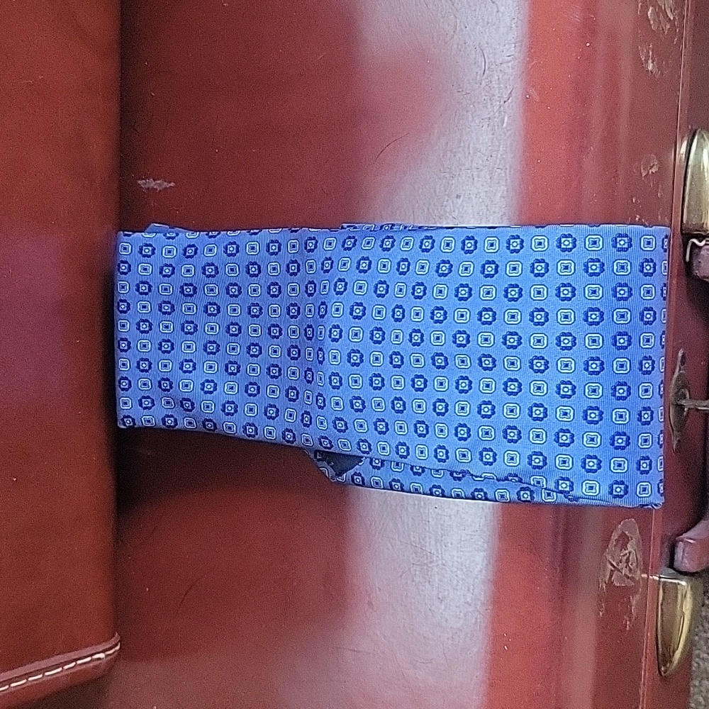 Man's MCM tie